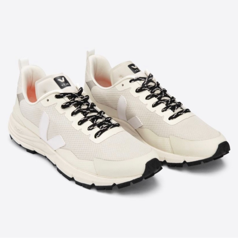 Veja Dekkan Alveomesh natural white sneakers - size 9